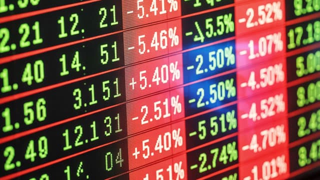 Bank Earnings Are Mixed—These 2 ETFs Offer Very Different Paths to a Recovery