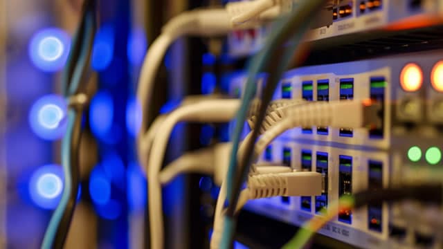 Here's What $10,000 Invested in Broadcom Will Be Worth by 2028