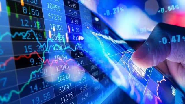 USD/CHF Price Forecast: Looks to defend 0.8230 confluence as USD selling remains unabated